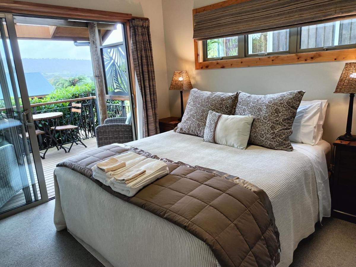 Riverstone Retreat Karamea Екстер'єр фото